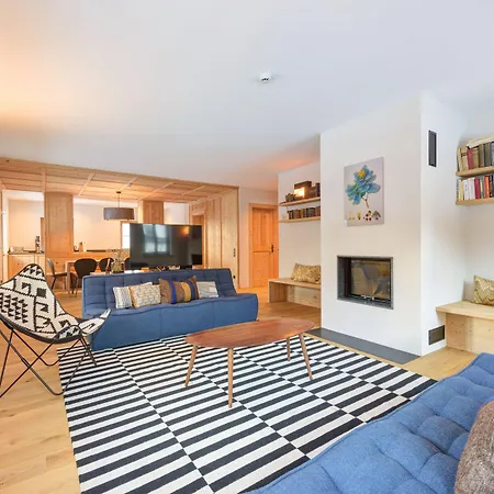 Silver Fox Apartament *