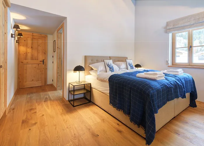 Apartment Silver Fox